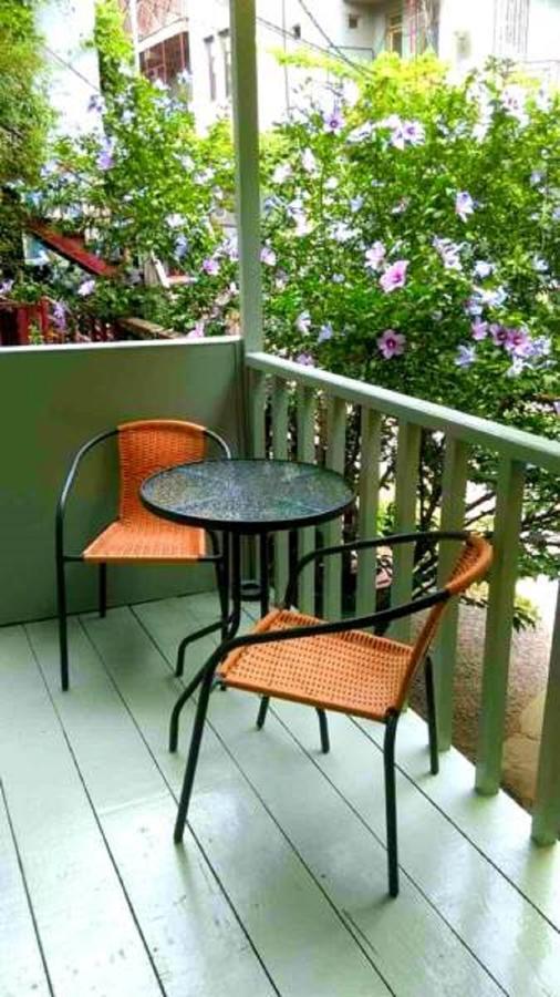 Apartment In Cozy Little Yard Tbilissi Extérieur photo