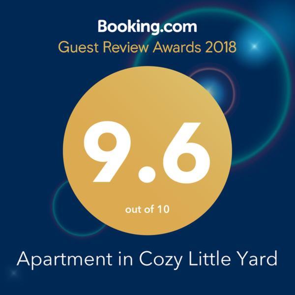 Apartment In Cozy Little Yard Tbilissi Extérieur photo